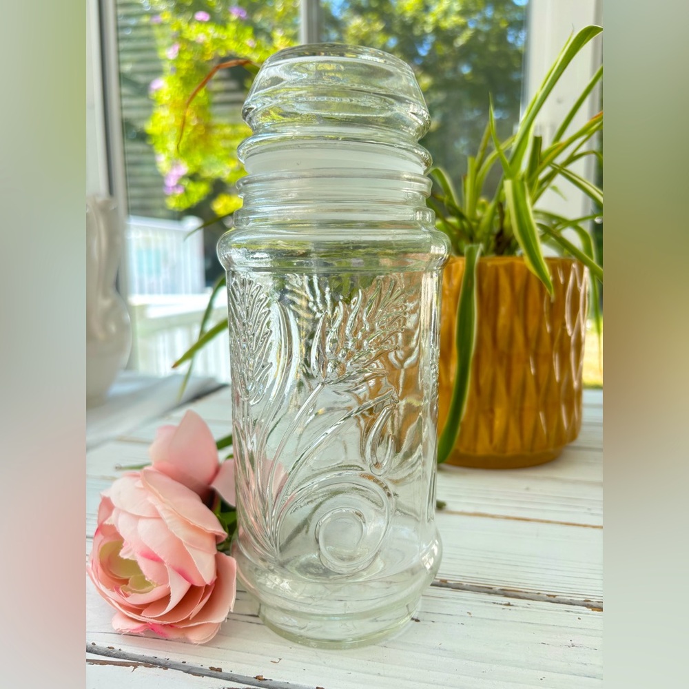 CLEARANCE: 1982 Planters Peanut Glass Jar- Wheat Pattern- Anchor Hocking